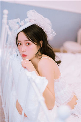 花季传媒每天免费1次旧版本ios无限制版